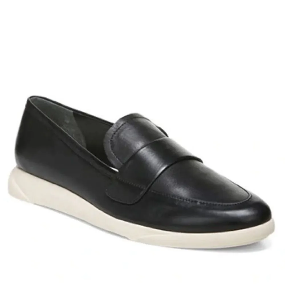 AGNES FRANCO SARTO Loafer In Black